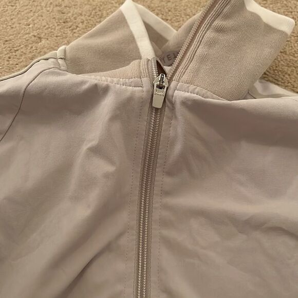 Athleta bomber jacket XS New - Picture 2 of 5